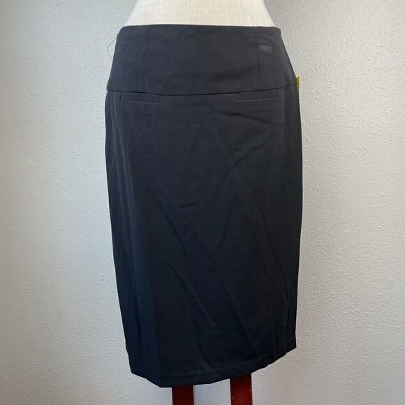 NWT Courtenay Black Midi Skirt Size 10 - Picture 1 of 5